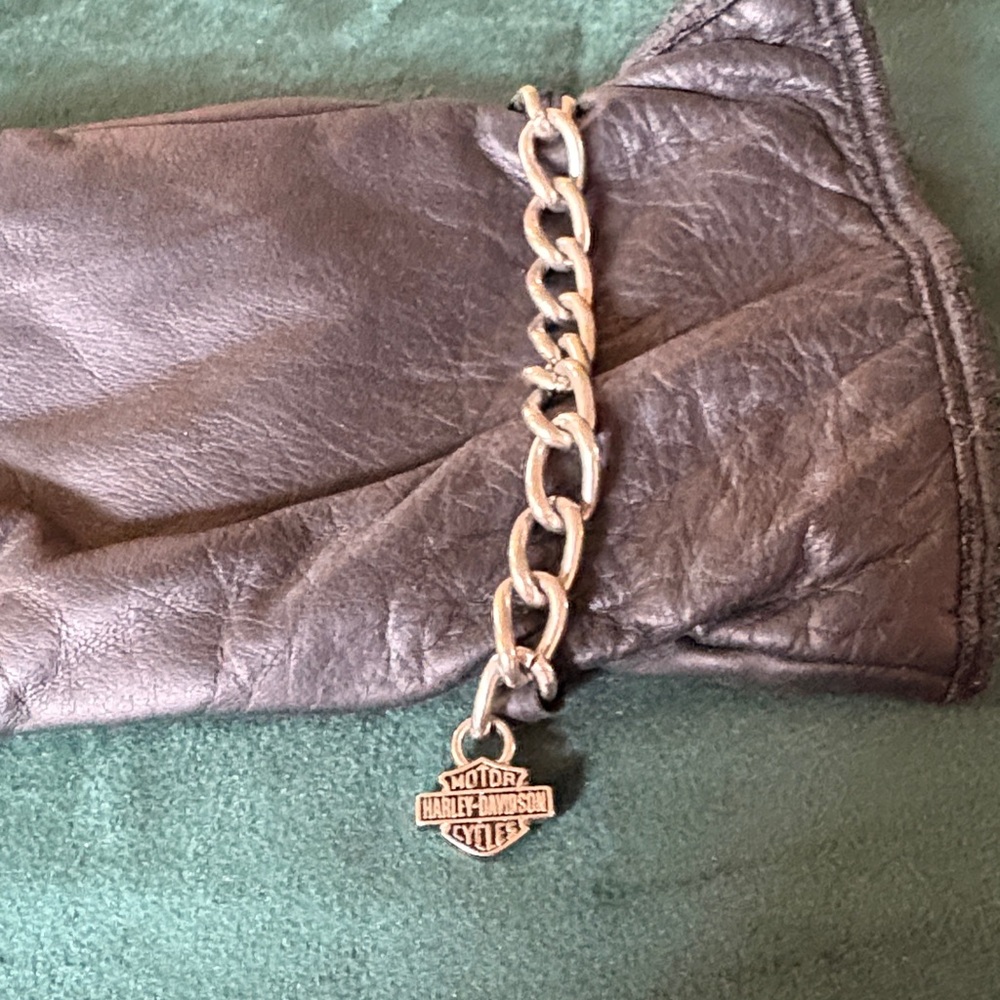 Harley-Davidson Brown Leather Gloves with silver chain - Picture 3 of 5
